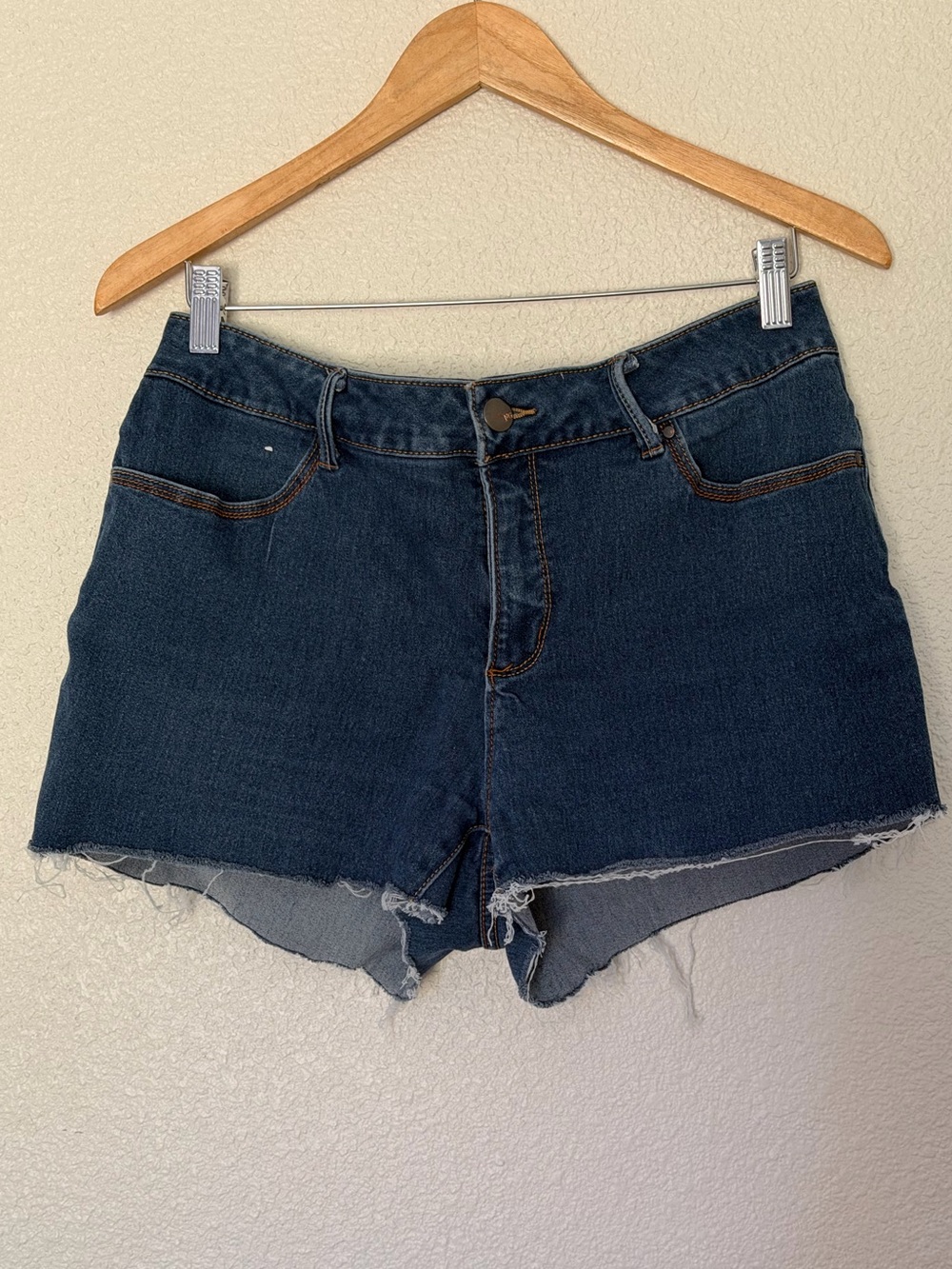 Faded Glory Stretchy Dark Blue Denim High-Rise Jean Shorts 16W